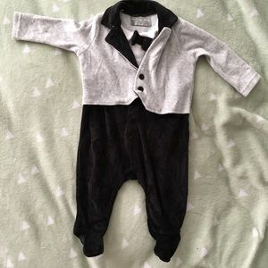 NWOT 3/6mo Baby Tux Footie